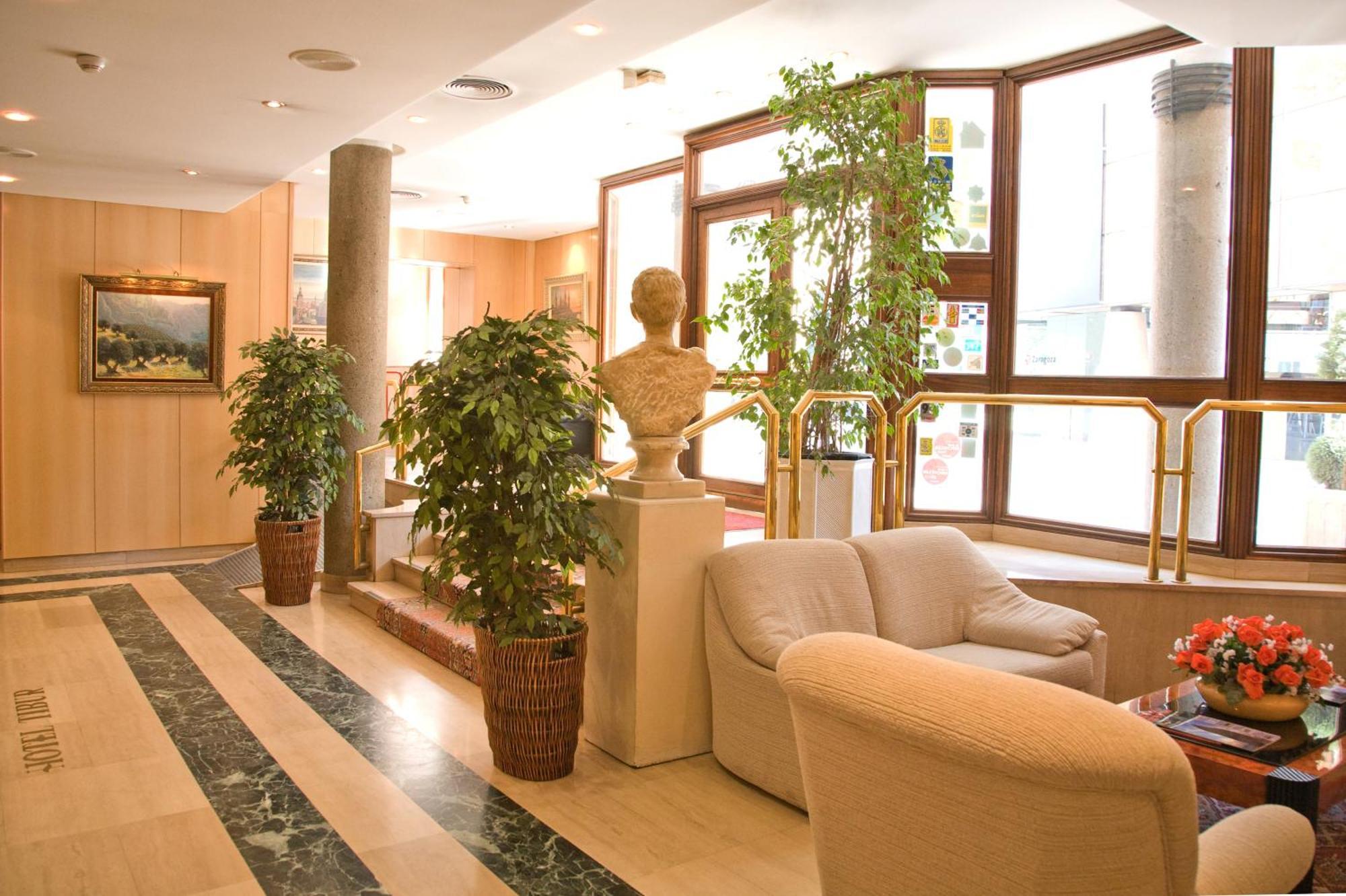 Hotel Tibur Zaragoza Exterior photo
