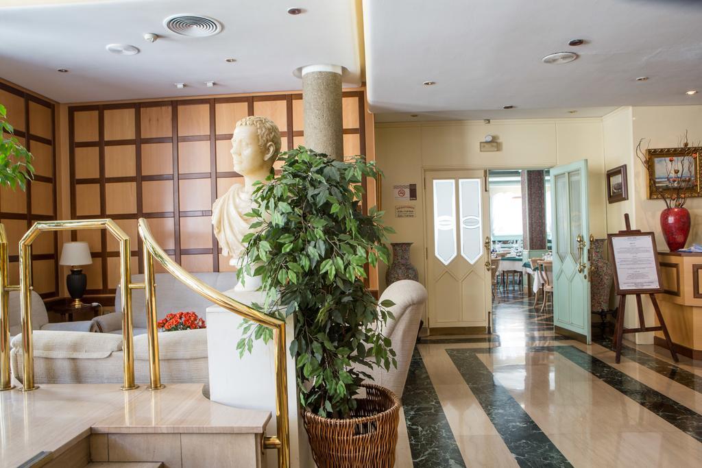 Hotel Tibur Zaragoza Exterior photo